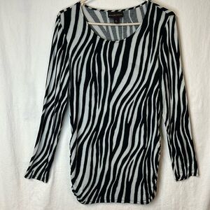 Dana Bachman Women’s Top Size XL Black White Animal Print Stretchy Ruched Sides